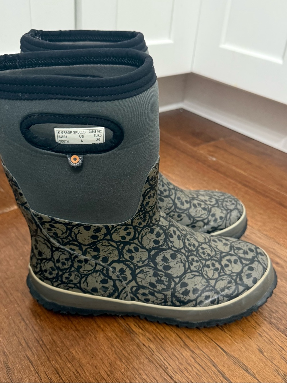 Bogs Kids Gray Skull-Print Waterproof Rain Boots
